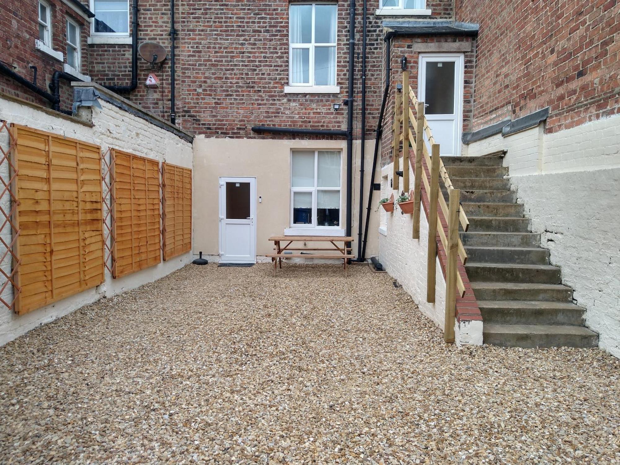 Вилла West Cliff Townhouse With Parking Уитби Экстерьер фото